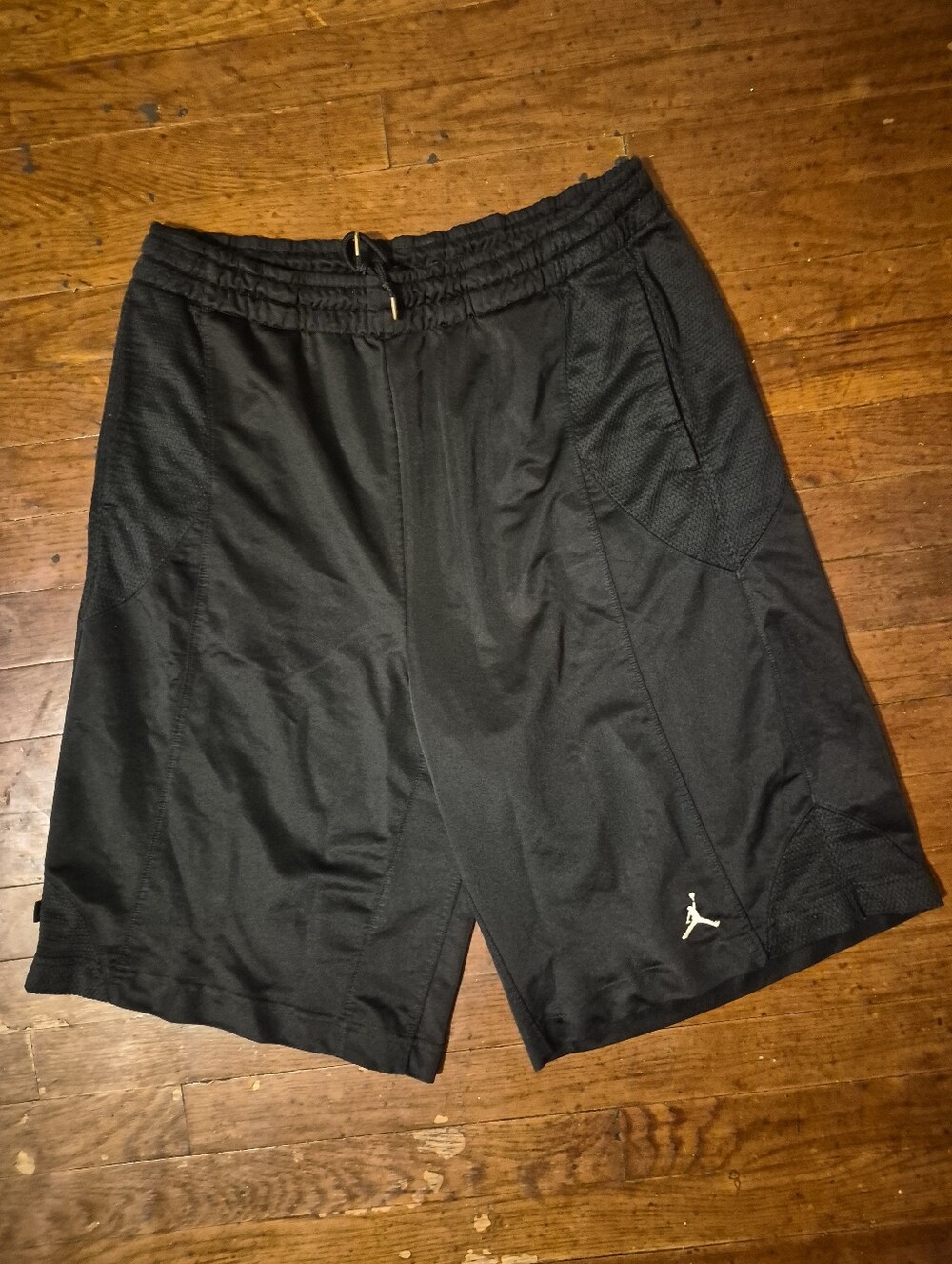 Jordan Black Men's Sz Large Athletic Basketball Shorts with White Jumpman